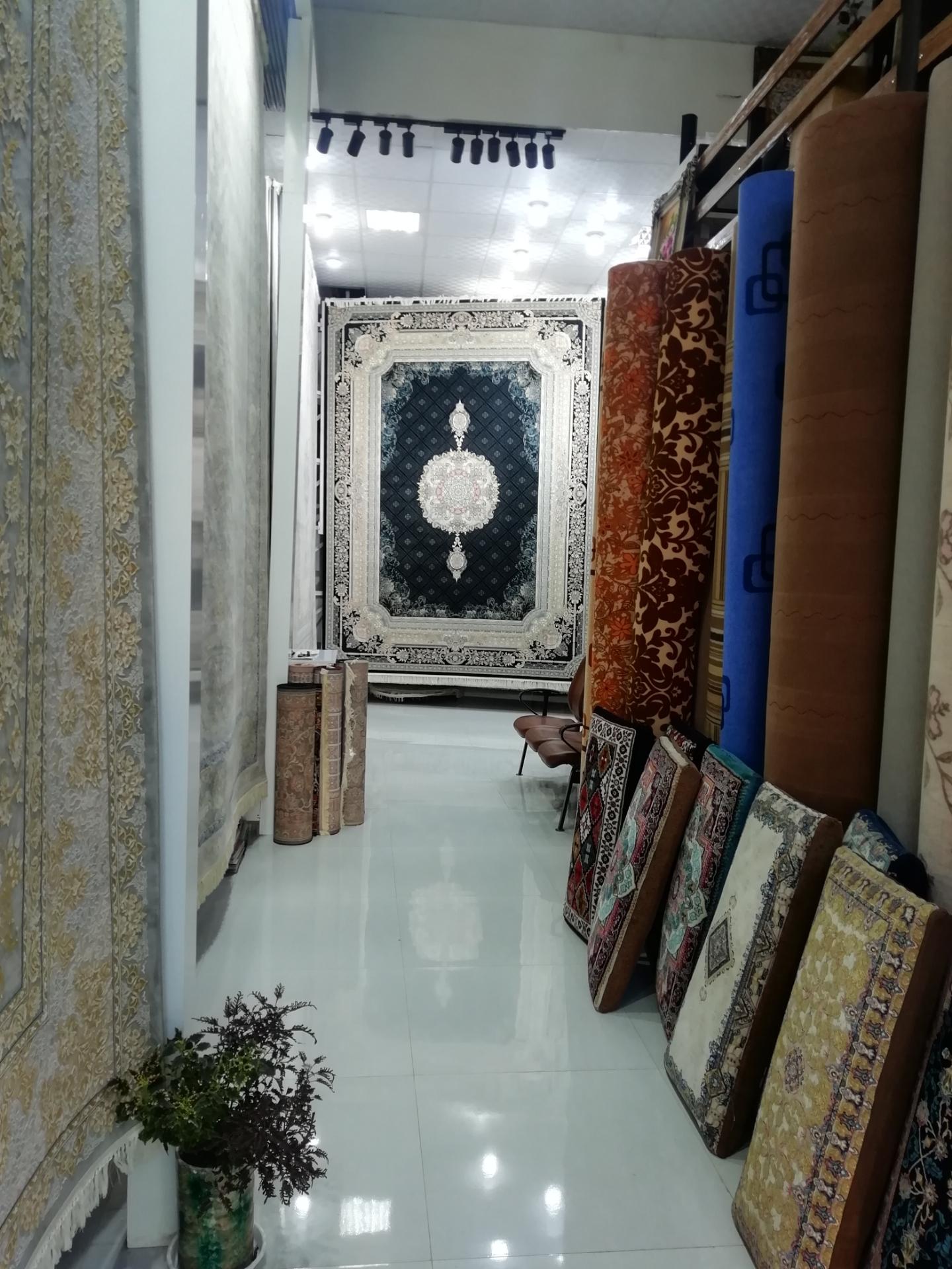 عکس عمارت فرش پرهیزی