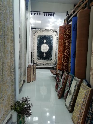 عکس عمارت فرش پرهیزی