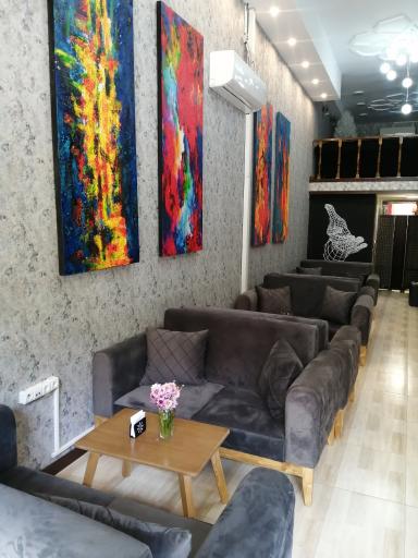 عکس قلیان سرای کوچه پلاس