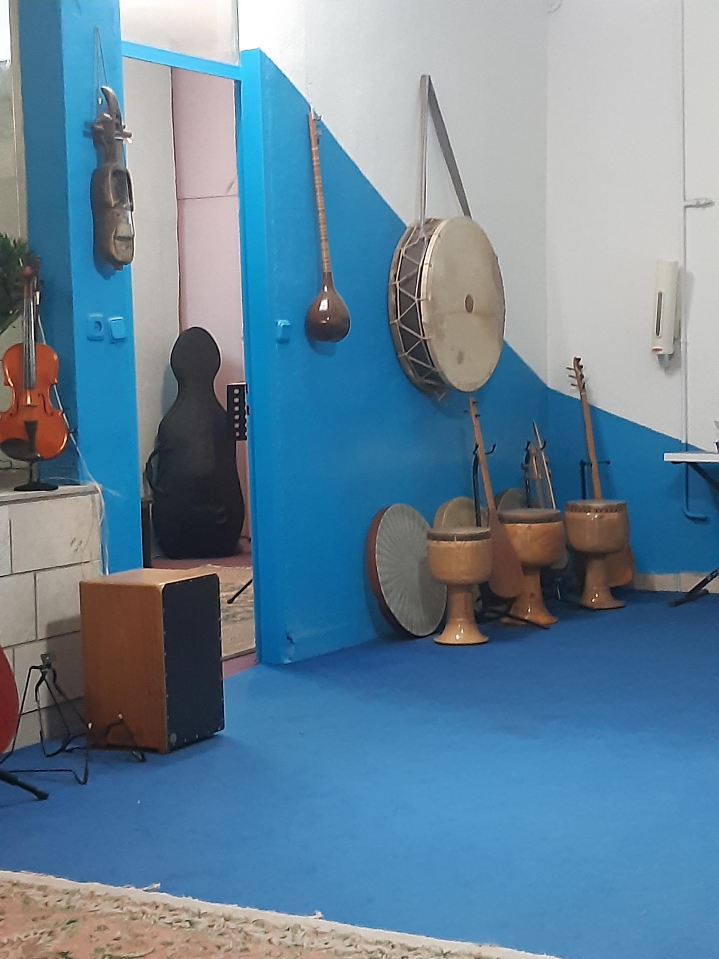 عکس آموزشگاه موسیقی ملودی