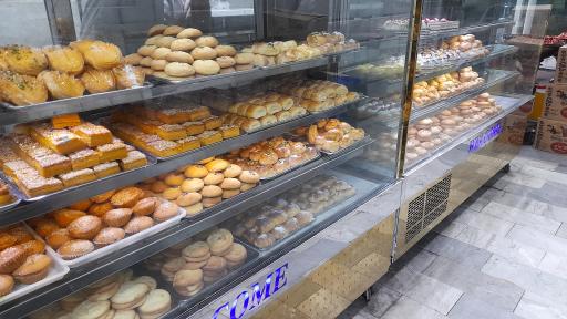 عکس شیرینی سرای لادن