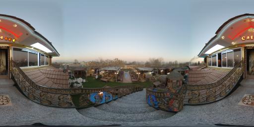 عکس باغ رستوران خواجو