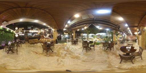 عکس باغ رستوران خواجو