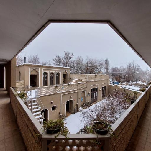 عکس رستوران سنتی باغ ارباب