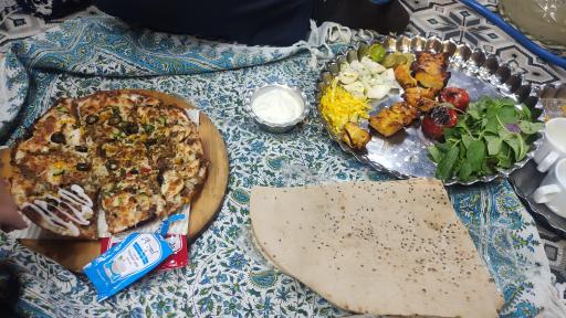 عکس باغ رستوران خواجو