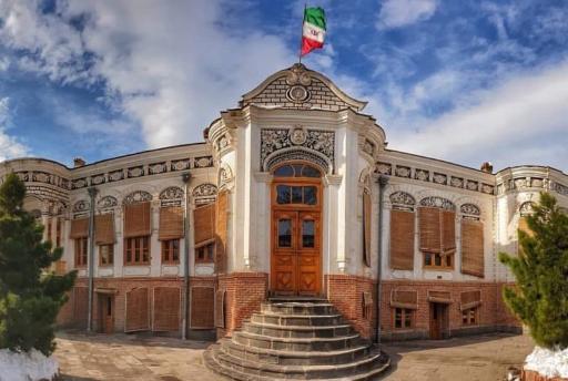 عکس ساختمان شهرداری خوی