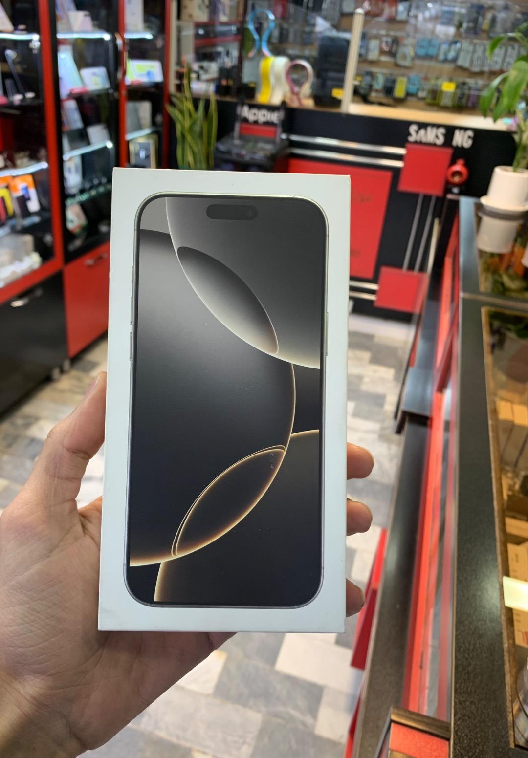 عکس فروشگاه موبایل حمید