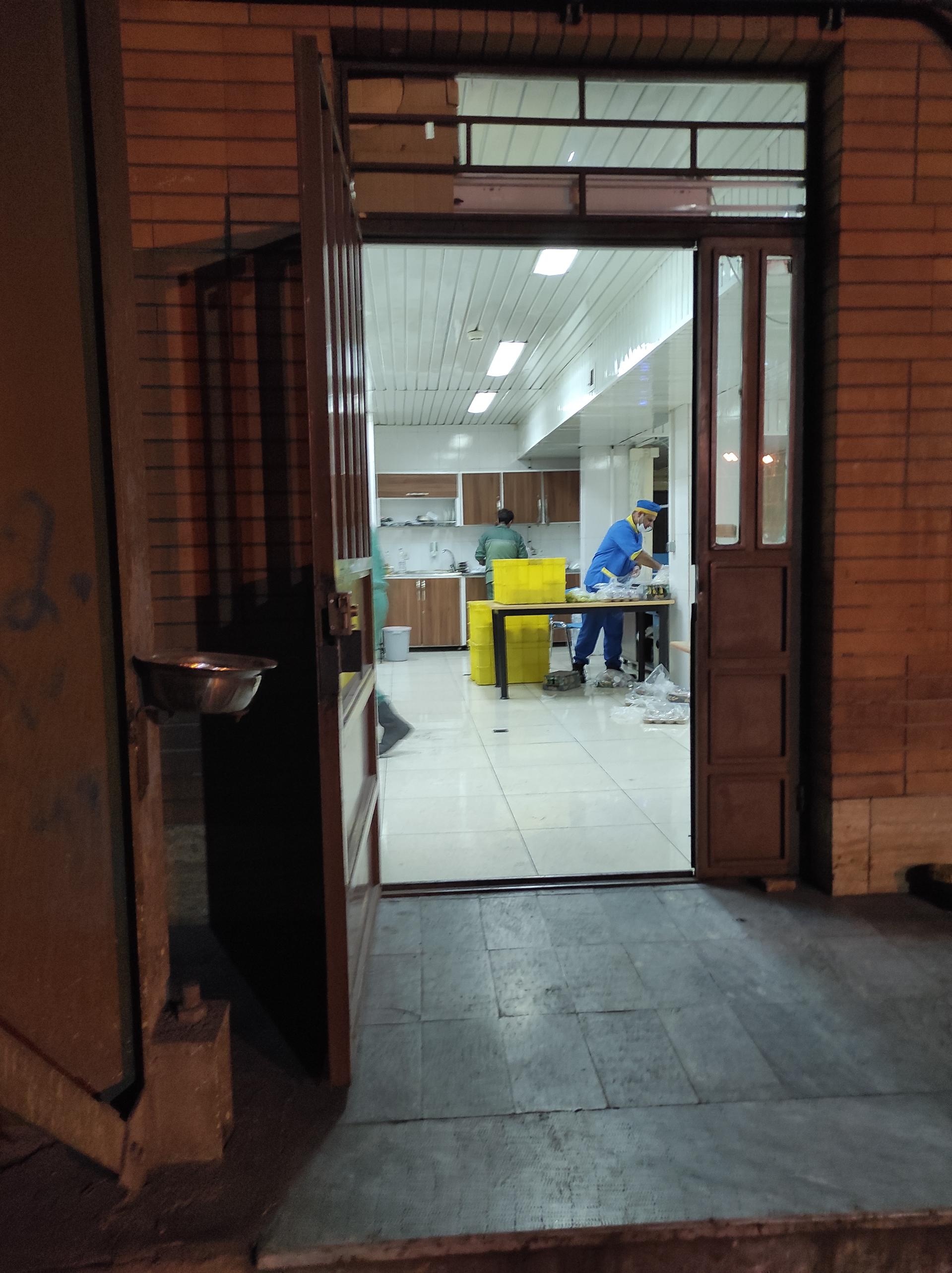 عکس رستوران ال تی اس