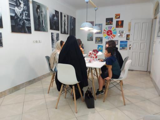 عکس آموزشگاه نقاشی اساطیر