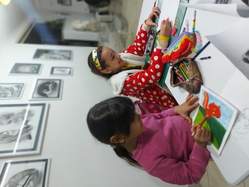 عکس آموزشگاه نقاشی اساطیر