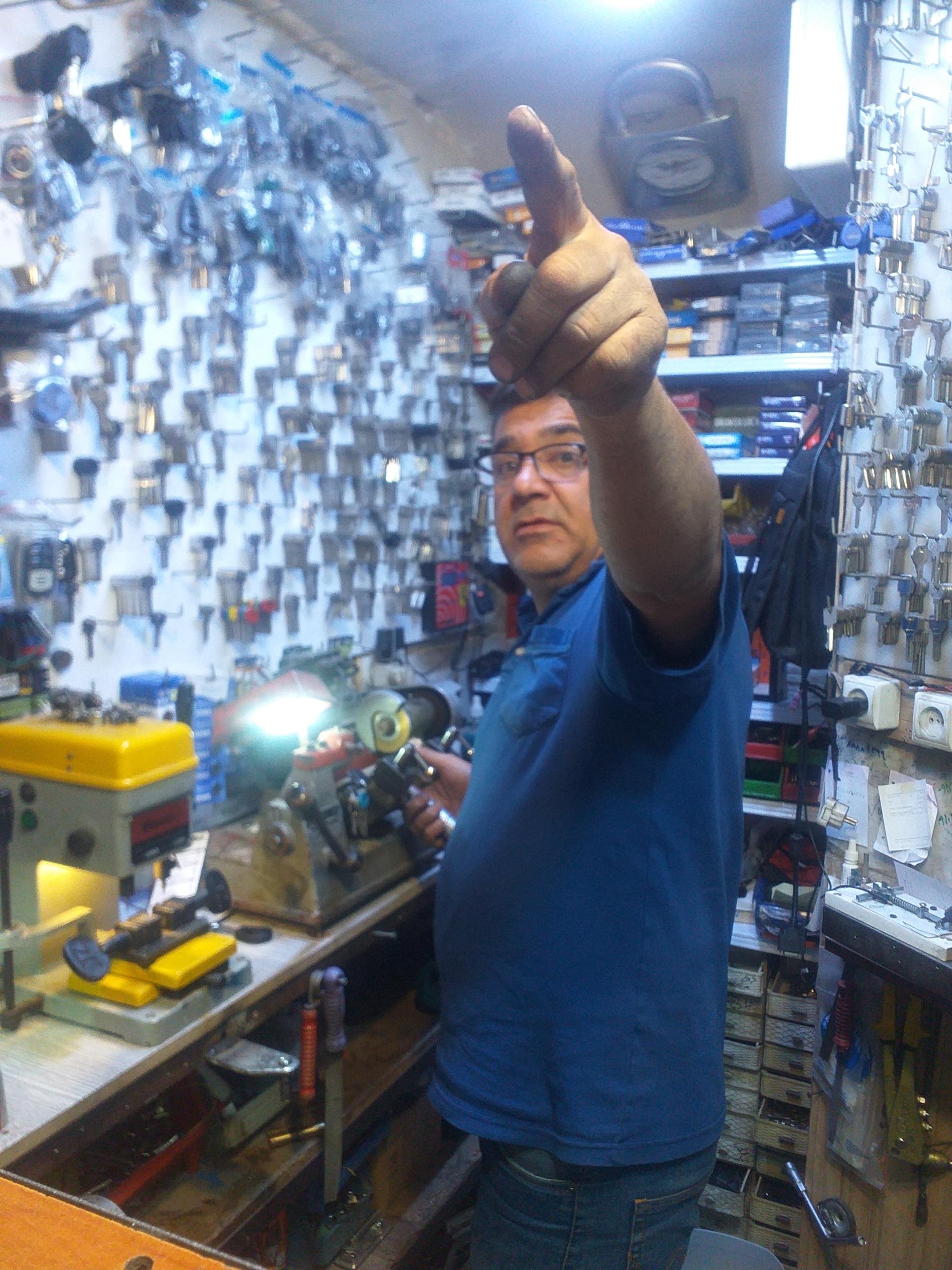 عکس کلید سازی همتی