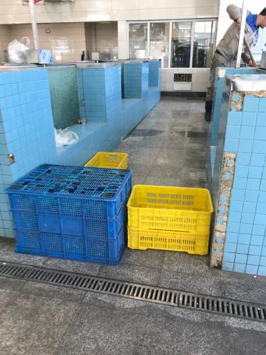 عکس بازارچه تخصصی آبزیان و خوراکی های دریایی