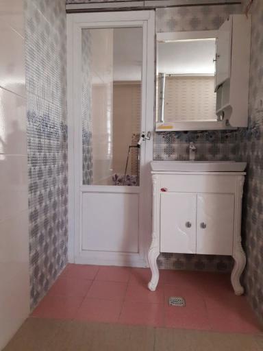 عکس خانه مسافر شولیز دستنا