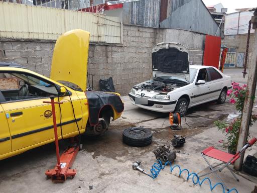 عکس کلینیک خودرویی علیزاده