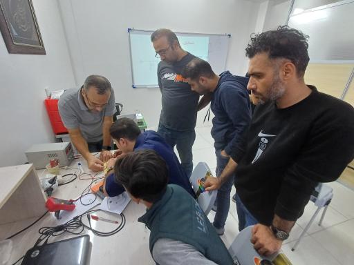 عکس آزما مدار