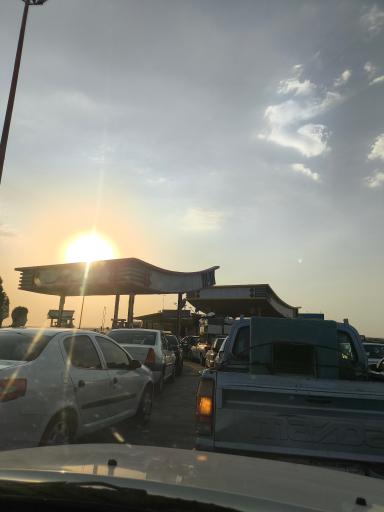 عکس جایگاه سوخت بنزین و گازوئیل افلاک
