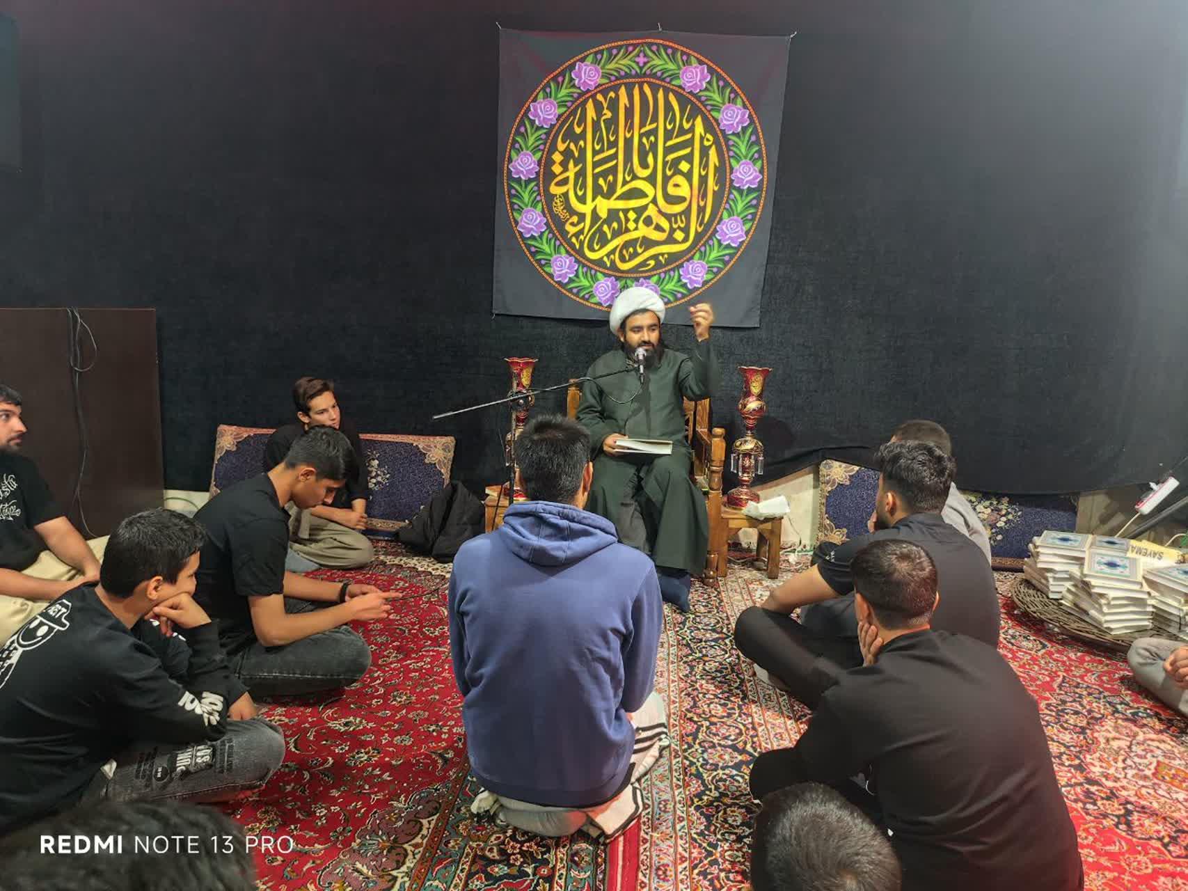 عکس هیئت سیده زینب (س)