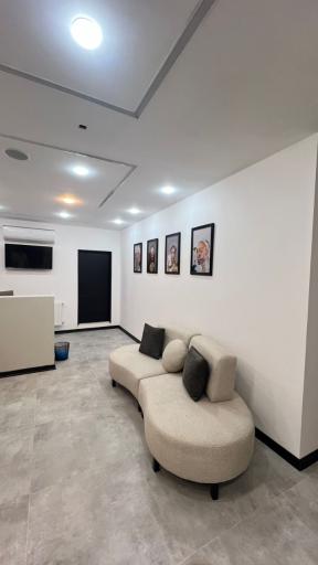 عکس کلینیک زیبایی دکتر نینا