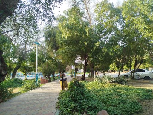 عکس پارک سه دختر