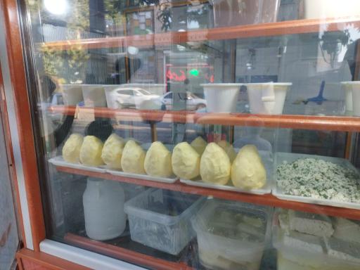 سوپر مارکت حسین