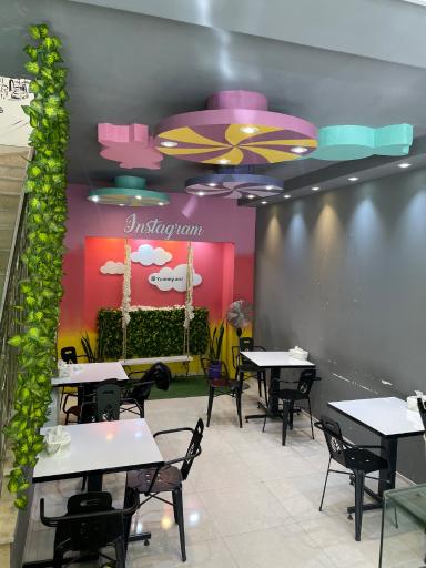 عکس وافل بستنی یامی