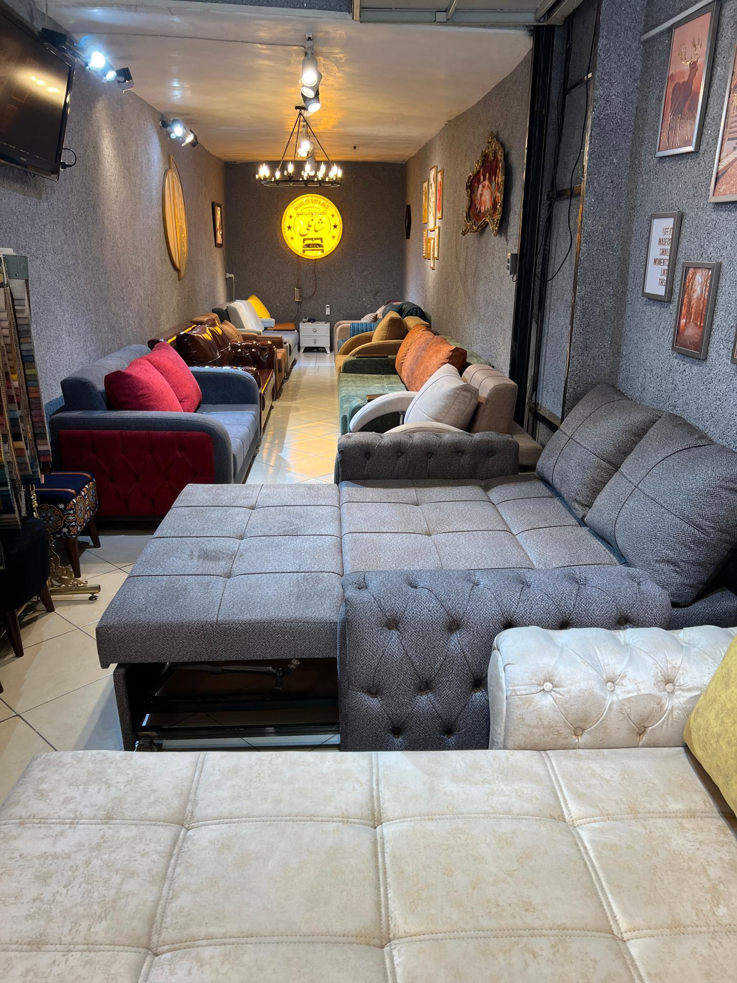 عکس فروشگاه مبلمان تخت خواب شو شانلی