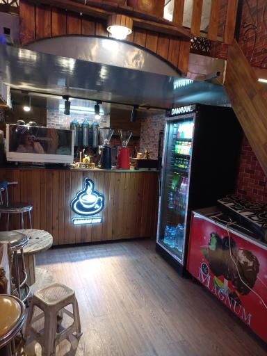 عکس کافه راه شب