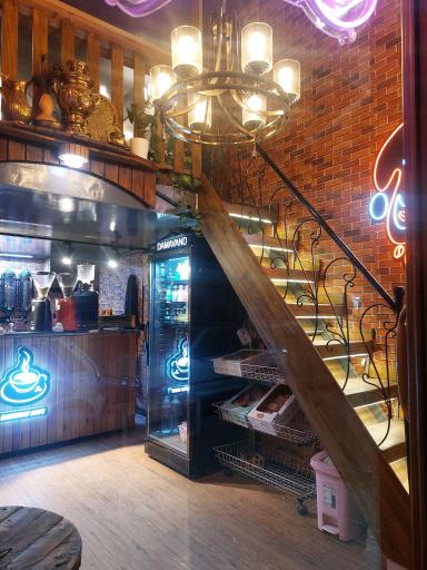 عکس کافه راه شب