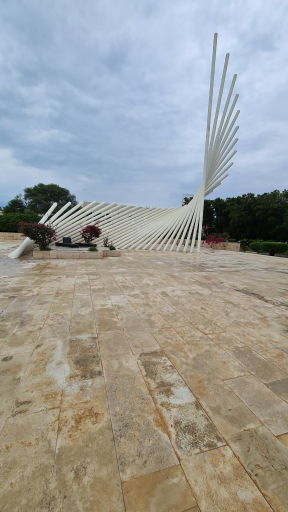 عکس آرامگاه شهدای گمنام