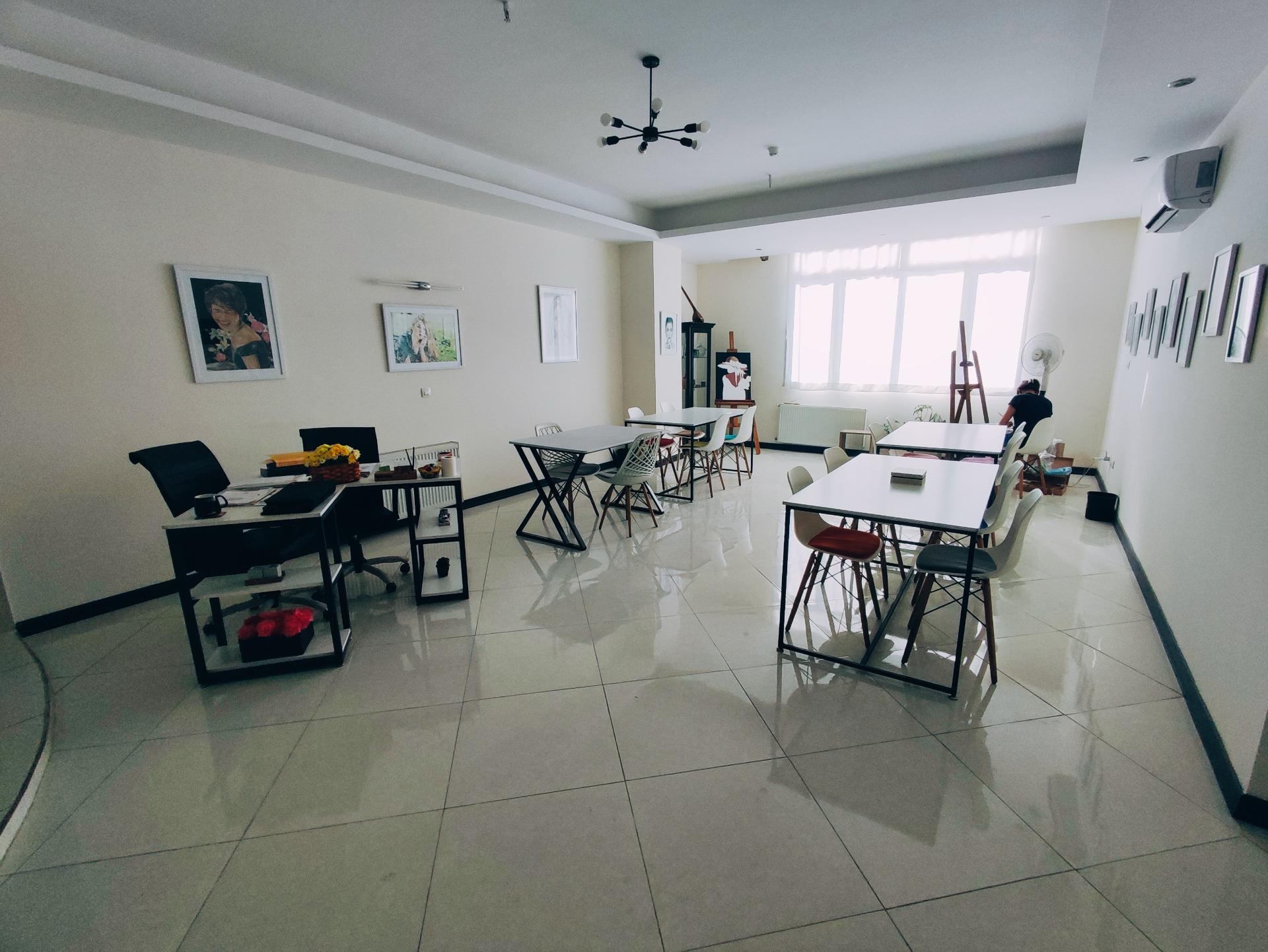 عکس آموزشگاه نقاشی داروگ 