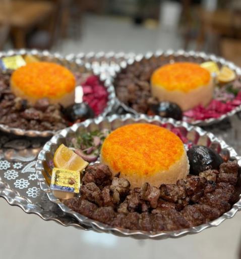 عکس صبحانه سرا وکبابی ناب