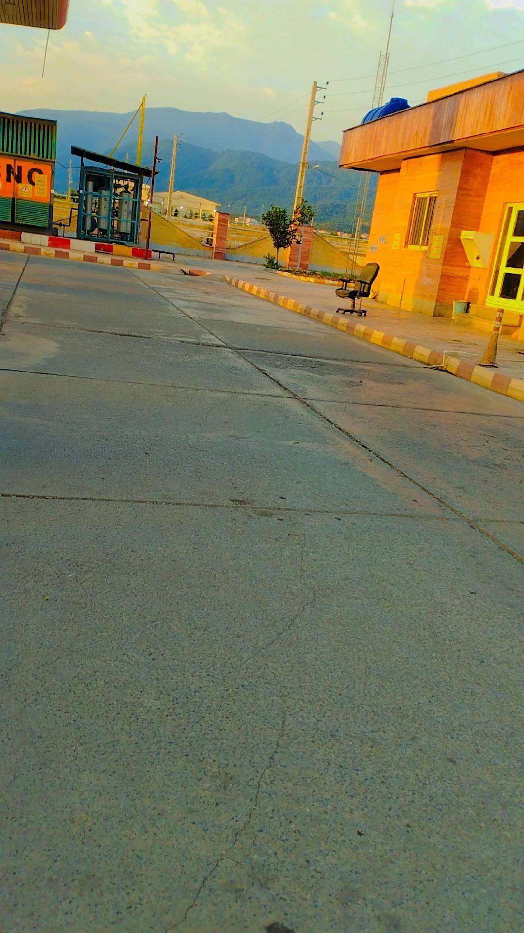 عکس پمپ گاز CNG