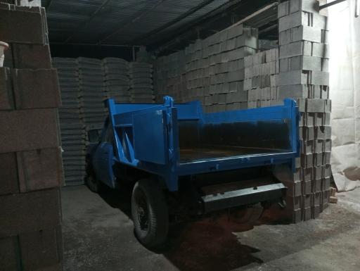 عکس مصالح ساختمانی و آهن آلات تکاوران 