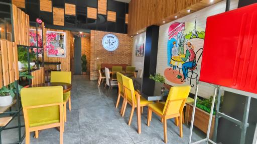 عکس پیتزا میزبان