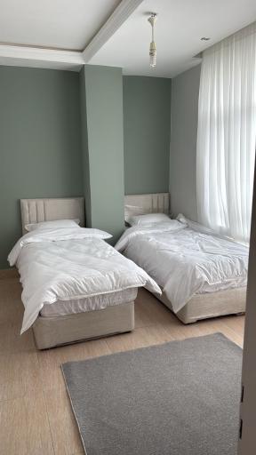 عکس هتل آپارتمان رواق