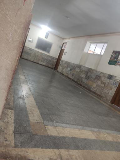 عکس دبیرستان خواجه نصیر طوسی دوره اول