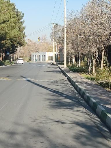عکس انتظامات درب غربی