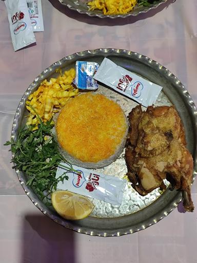 عکس رستوران سیب سبز