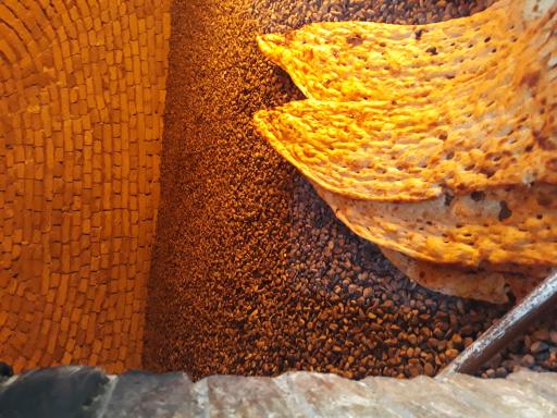 عکس نانوایی سنگک ابن سینا