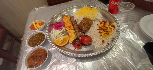 عکس رستوران علی