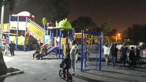 عکس زمین بازی بوستان ماهور