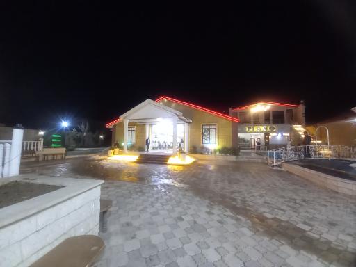 عکس تالار پیانو