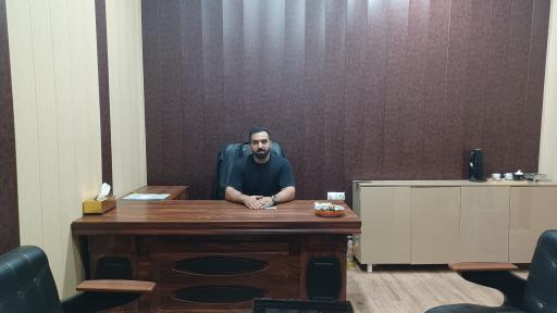 عکس مشاور املاک آسمان