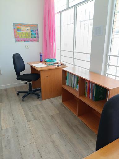 عکس پانسیون مطالعاتی دخترانه مروارید