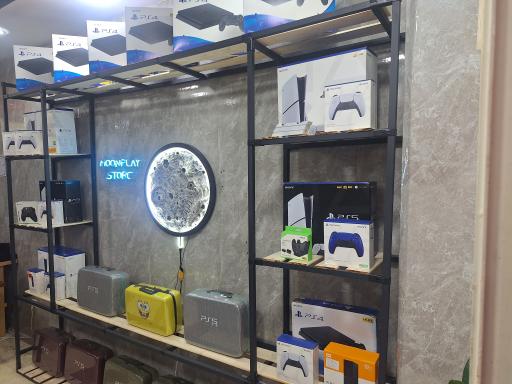 عکس فروشگاه دنیای بازی 