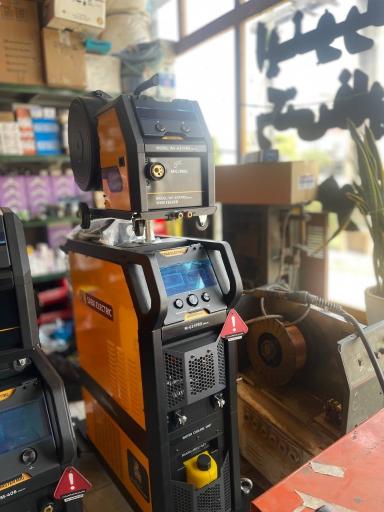 عکس صنایع جوش و برش اریا آلفا الکتریک