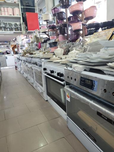 عکس فروشگاه لوازم خانگی بدرپور