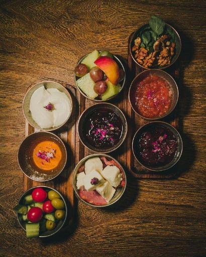 عکس کافه رستوران باغ کاریز