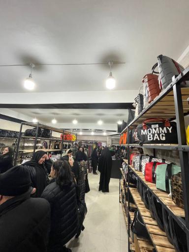 عکس مجموعه بزرگ تبریز شیک ( شعبه ماکو)