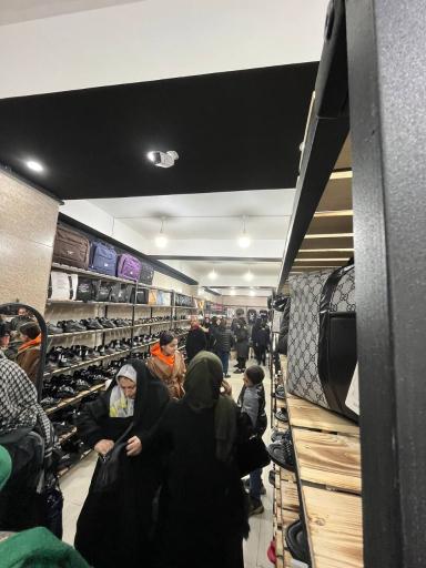 عکس مجموعه بزرگ تبریز شیک ( شعبه ماکو)